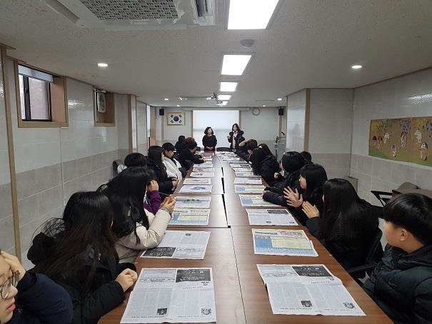 청소년 동계방학 자원봉사활동-연수2동자원봉사센터(종이접기, 미술심리)의 2번째 이미지